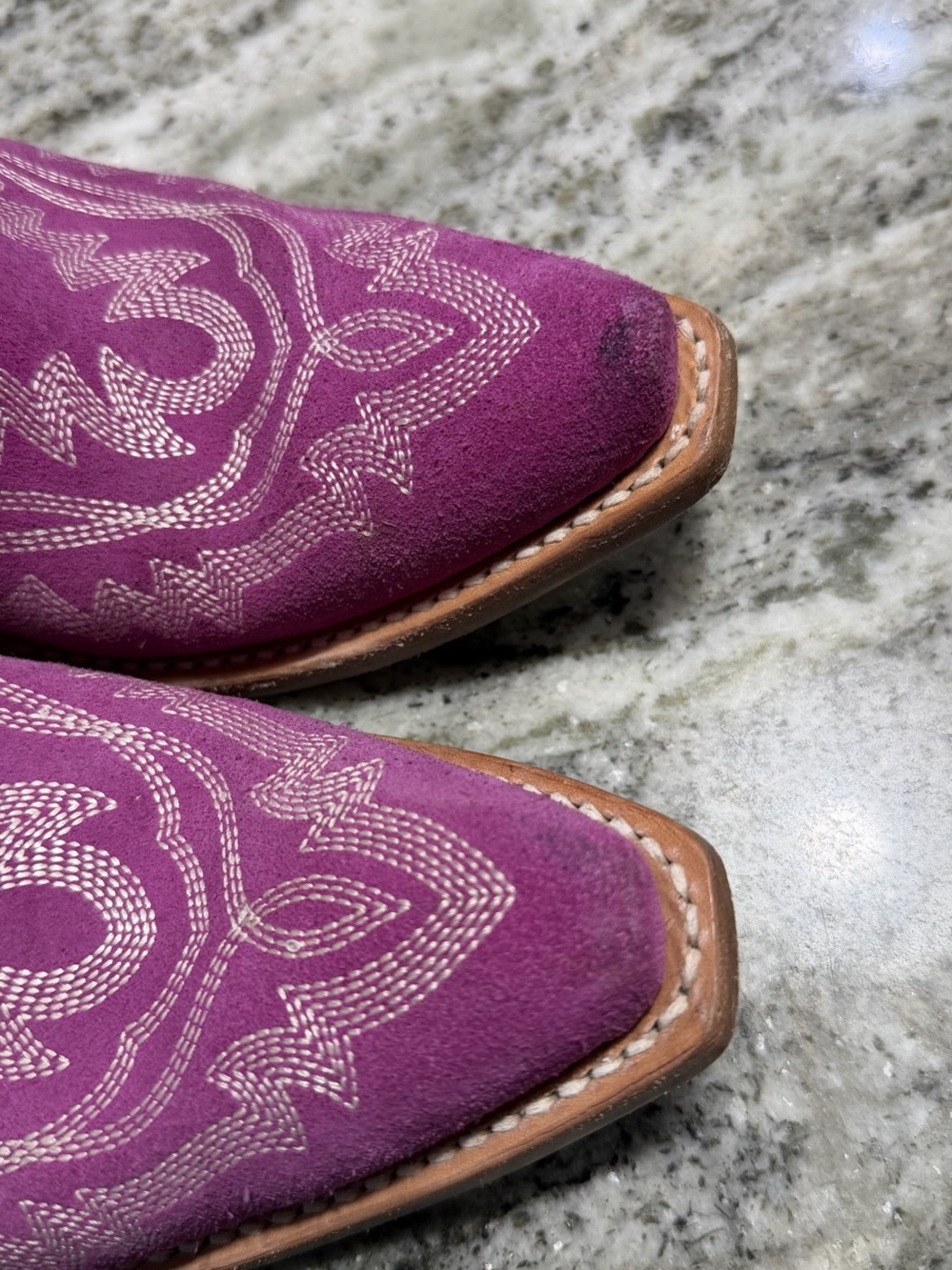 Ariat Casanova Cowboy Western Boot Embroidered Western Boots Pink Magenta 7B - Picture 12 of 13